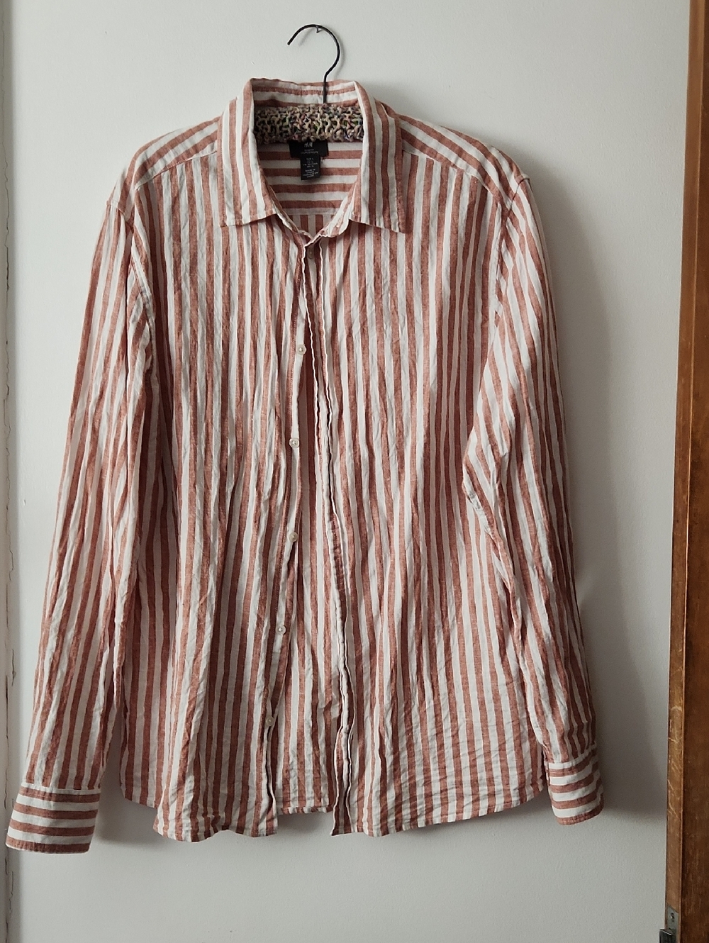 H&M Slim-Fit Striped Shirt in Rust and White